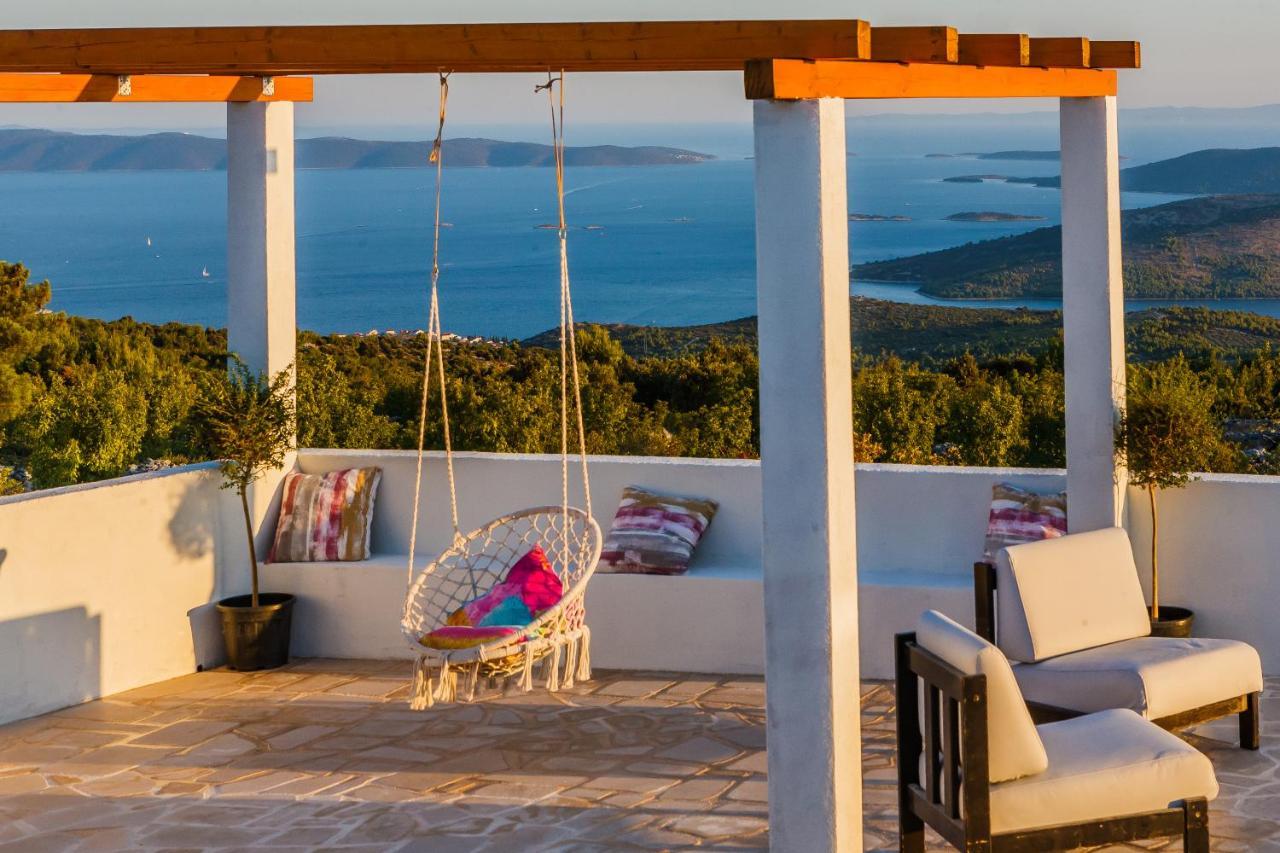 Villa Zlatno Sunce In The Hills Near Trogir Vrsine Eksteriør bilde